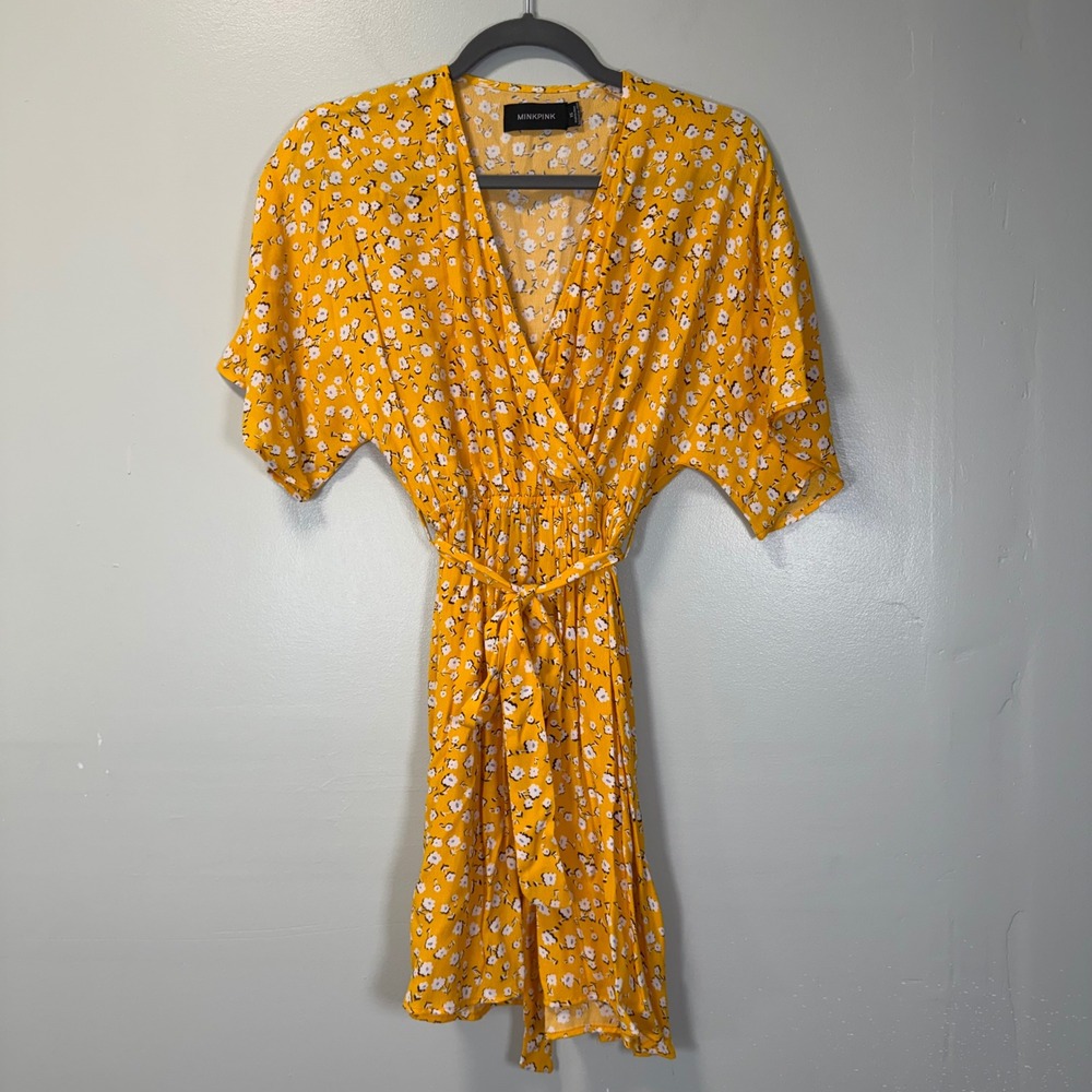 MINKPINK Mustard Yellow Daisy Floral Wrap Mini Dress Short Flutter Sleeve XS